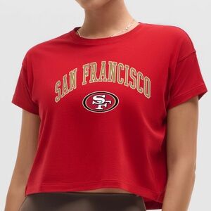 Fanatics 49ers lululemon Women's Cates T-Shirt - College Crimson 12